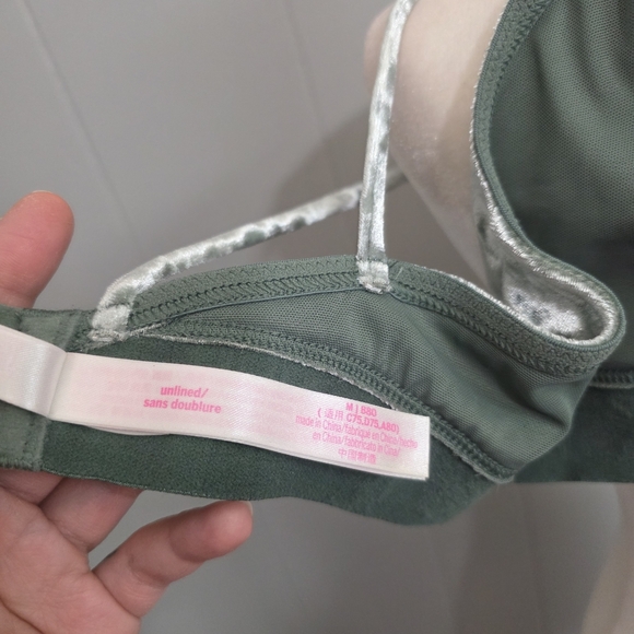 Victoria Secret Pink Green Velvet Triangle Bralette Y2k Retro Size M - Picture 11 of 11